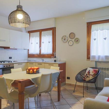 Grazioso Appartamento Della Toscana Poggibonsi Extérieur photo
